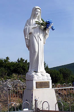 Celebrazione Eucaristica con il Simulacro della Madonna di Medjugorje a Contrada Ciancio