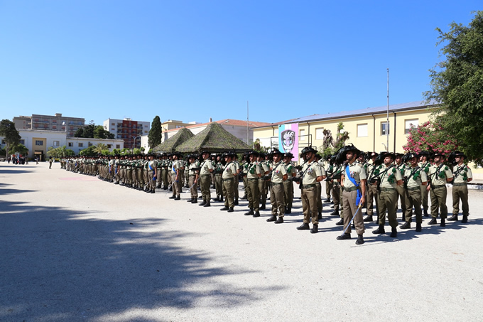 un momento della cerimonia militare.