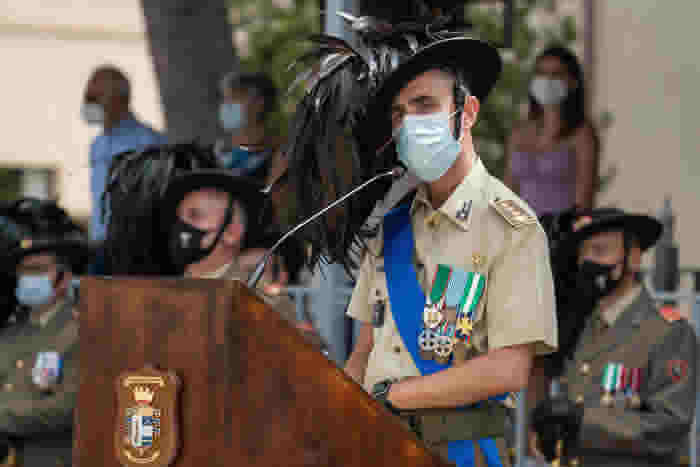 I BERSAGLIERI DELL’AOSTA CELEBRANO LA COSTITUZIONE DEL CORPO